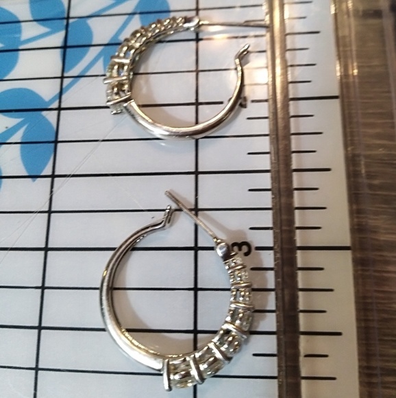 Gorgeous synthetic diamond sterling silver hoops - Picture 3 of 4